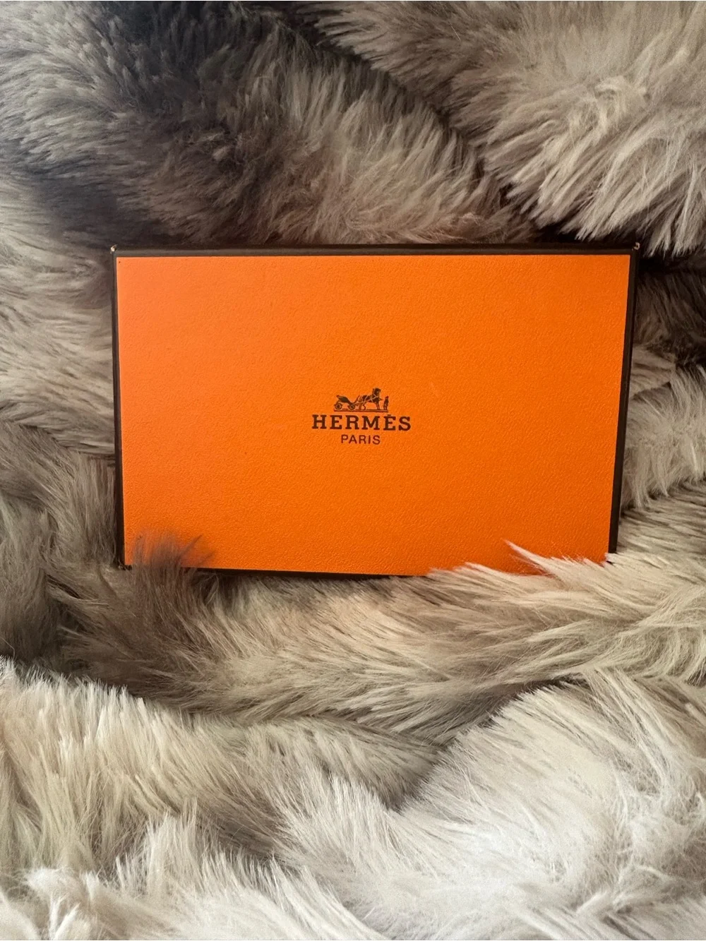❤️Hermes Red Epsom Leather Card Holder❤️ No logo, vintage, classic, quiet luxury